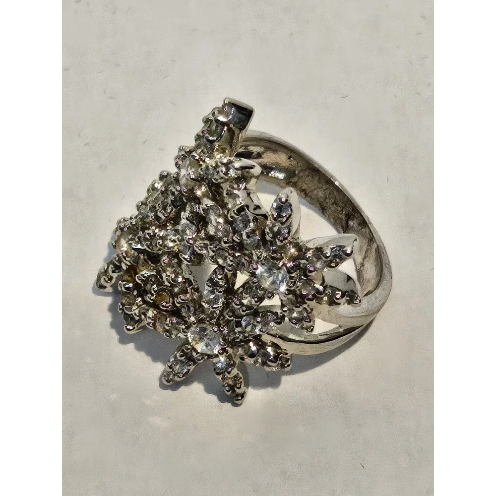 Vintage 925 Sterling Silver Cubic Zirconia Cluster Floral Statement Ring Size 7